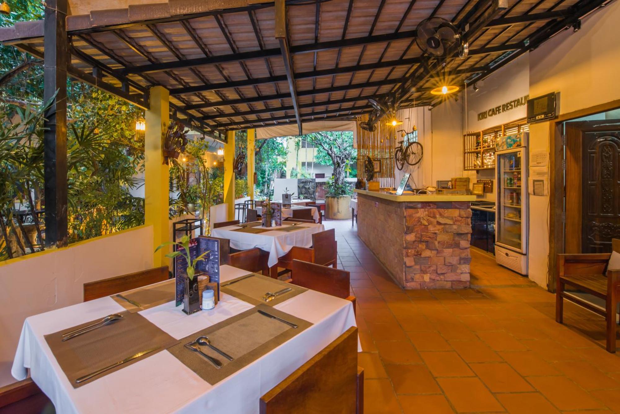 Hotel Samnak Lounge à Siem Reap Extérieur photo