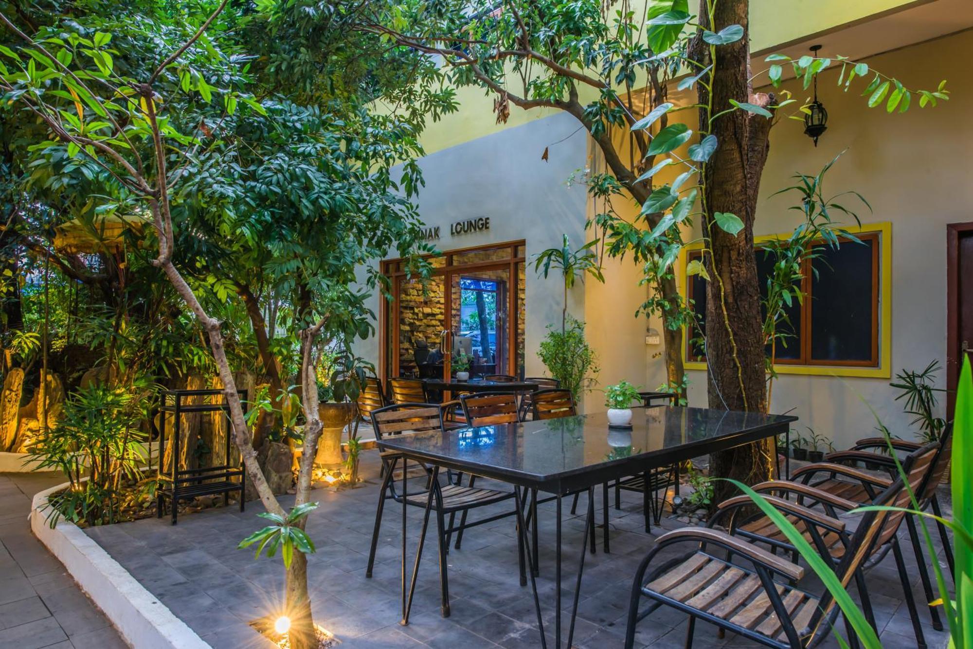 Hotel Samnak Lounge à Siem Reap Extérieur photo